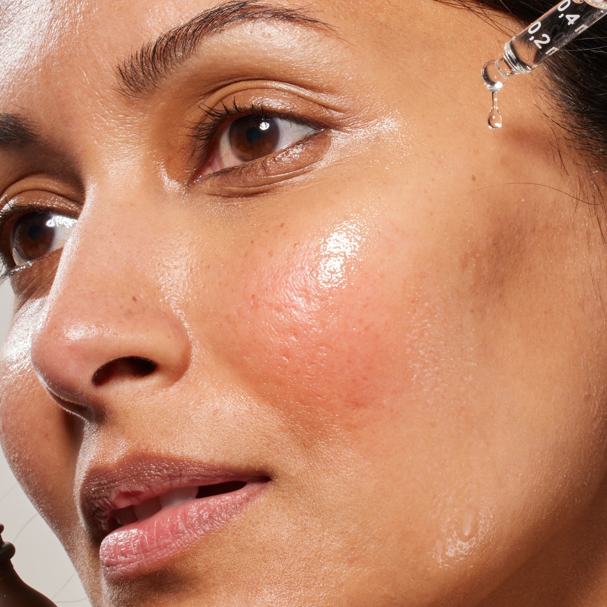 Signs Of A Damaged Skin Barrier & How To Fix It